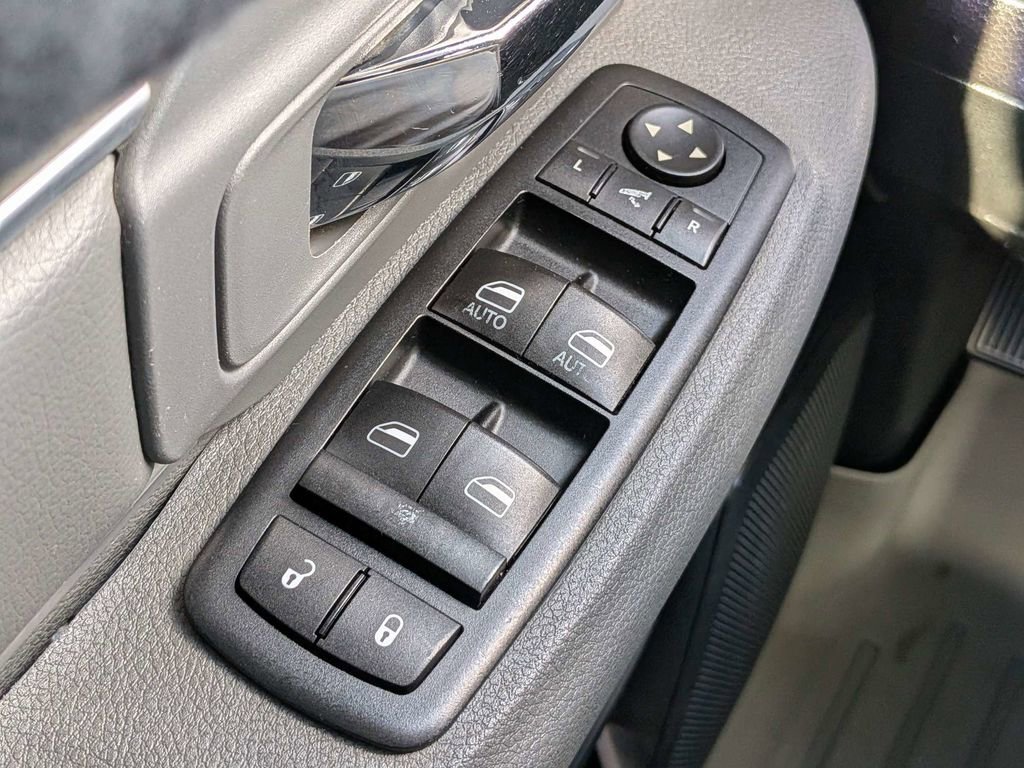 Used 2015 RAM 2500 Power Wagon w/ Luxury Group image 23