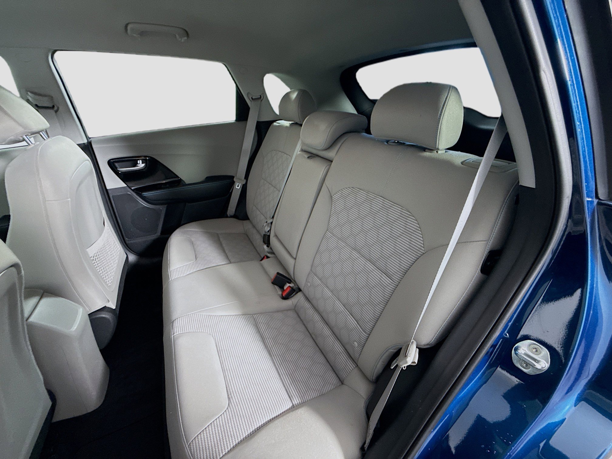 Used 2022 Kia Niro LXS image 25