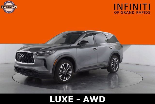 Used 2023 INFINITI QX60 Luxe image 3