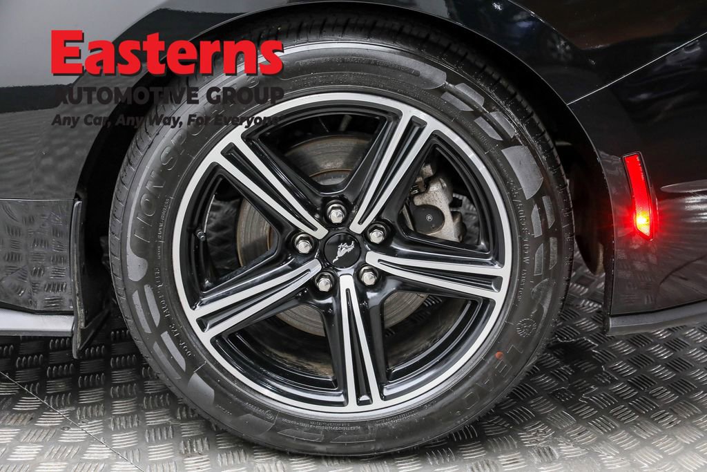 Used 2024 Ford Mustang Premium image 8