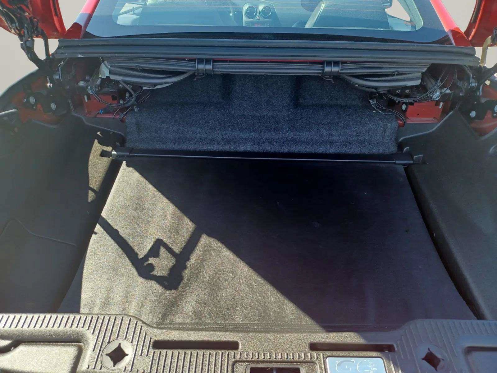 Used 2006 Pontiac G6 GTP Convertible w/ Premium Value Package FWD image 27