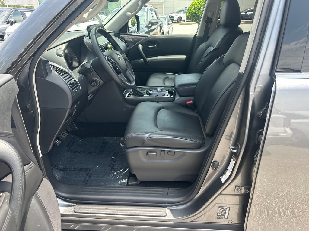 Used 2023 Nissan Armada SV RWD image 9