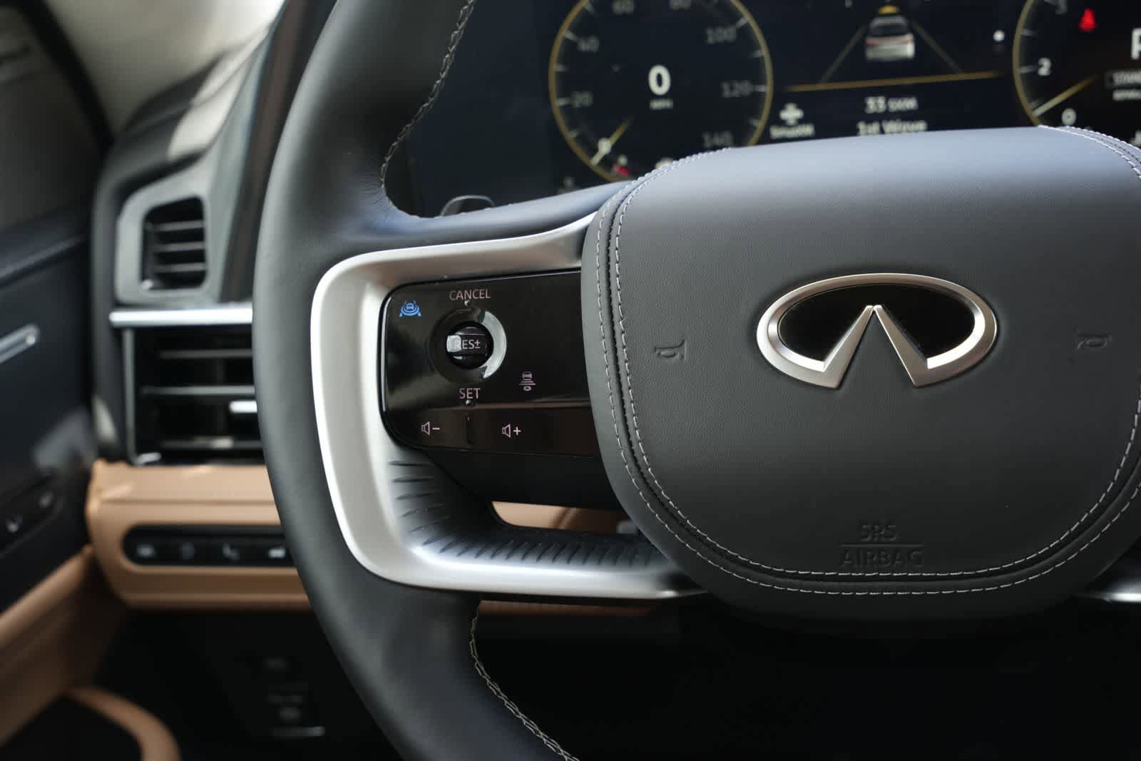 Certified 2025 INFINITI QX80 Sensory AWD/4WD image 7