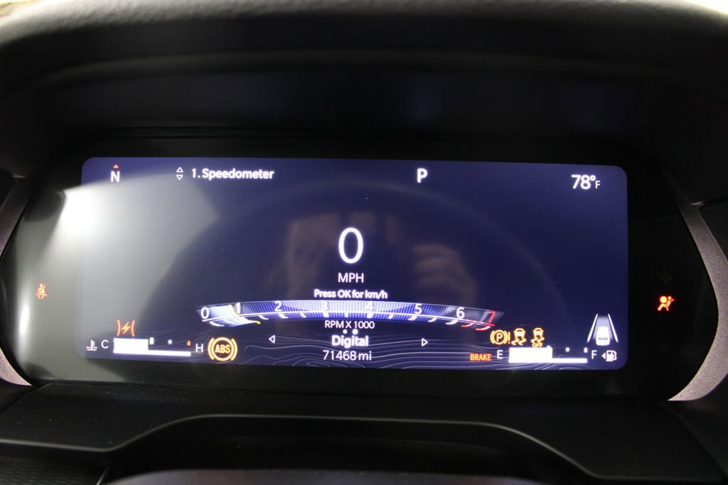 Used 2024 Jeep Grand Cherokee Altitude AWD/4WD image 20