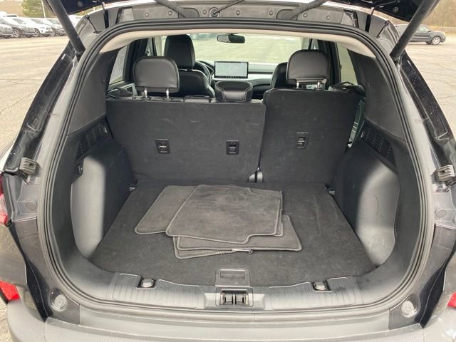 Used 2023 Ford Escape Platinum AWD/4WD image 20