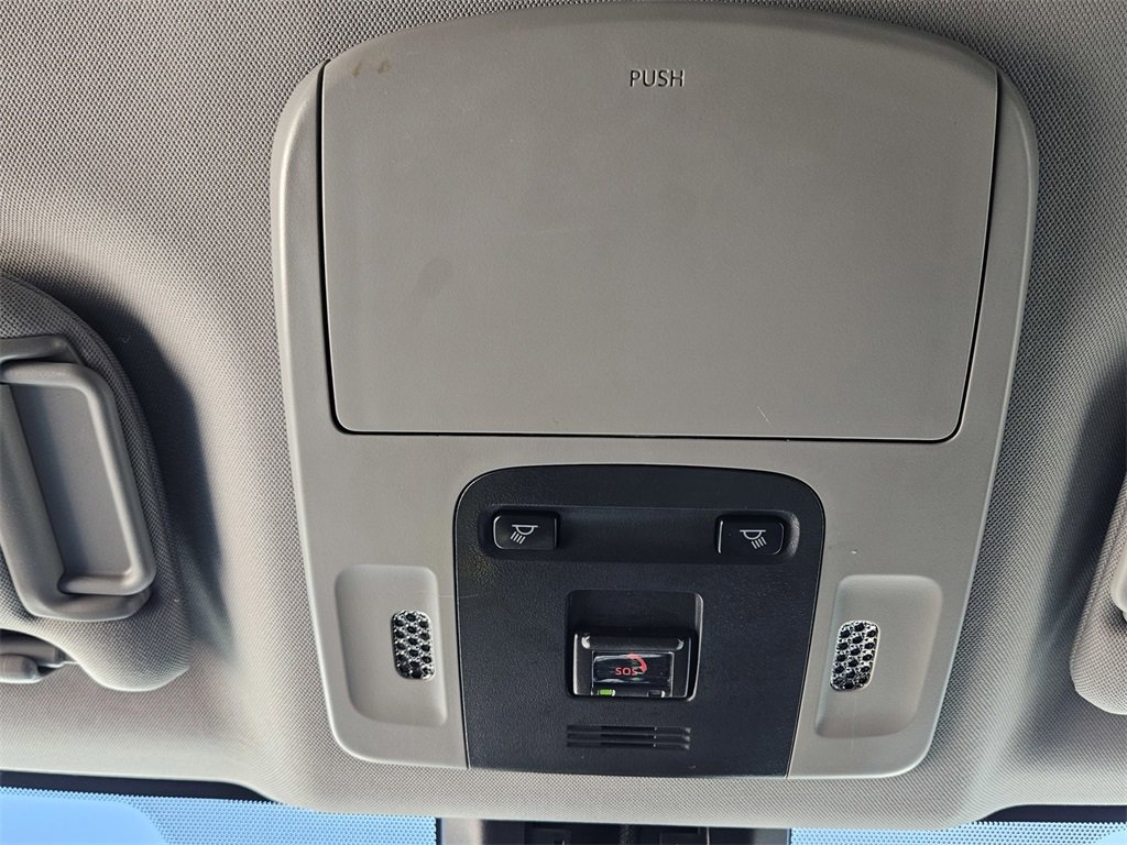 Used 2024 Toyota Camry SE image 24