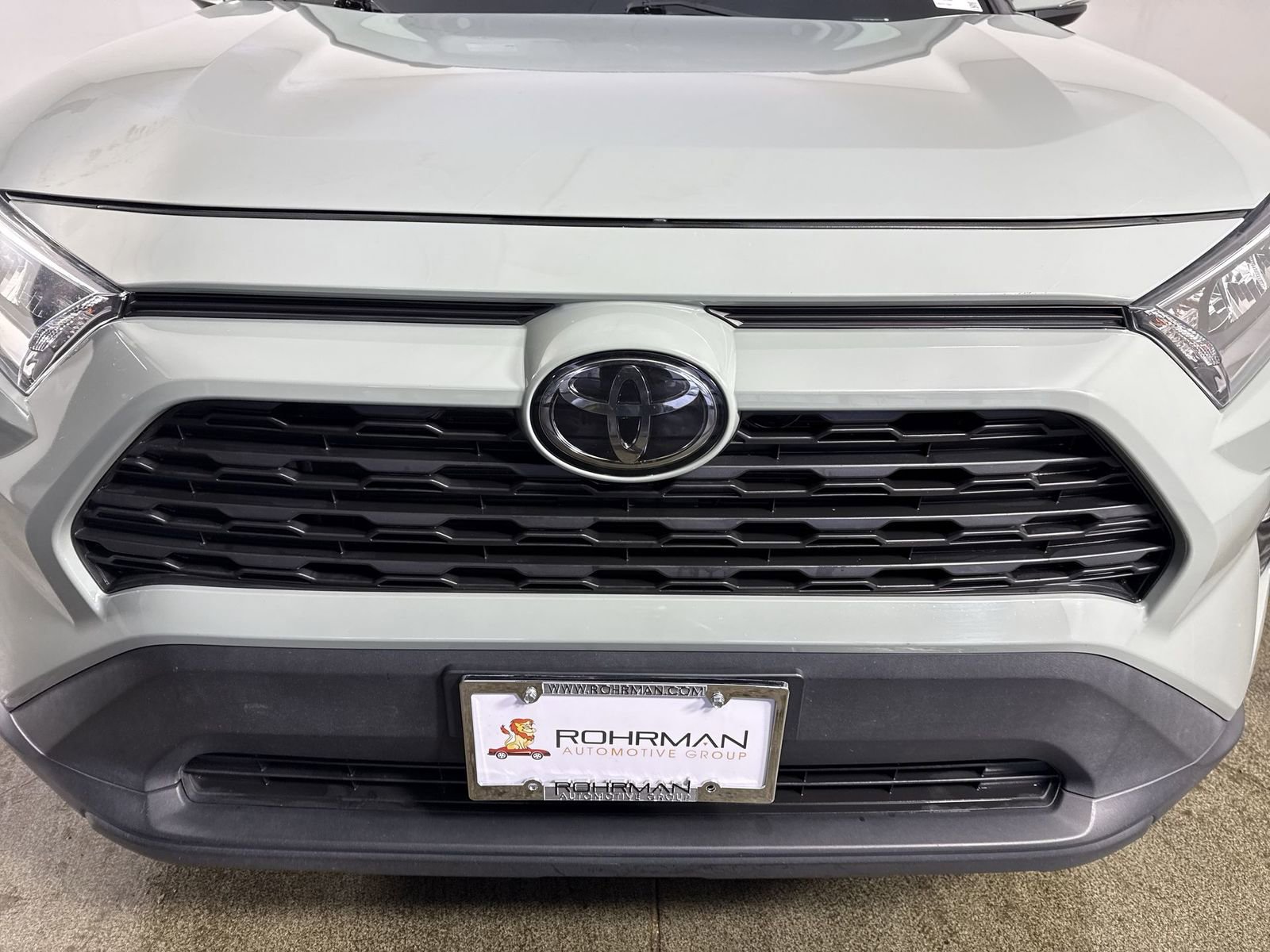 Used 2021 Toyota RAV4 XLE AWD/4WD image 24