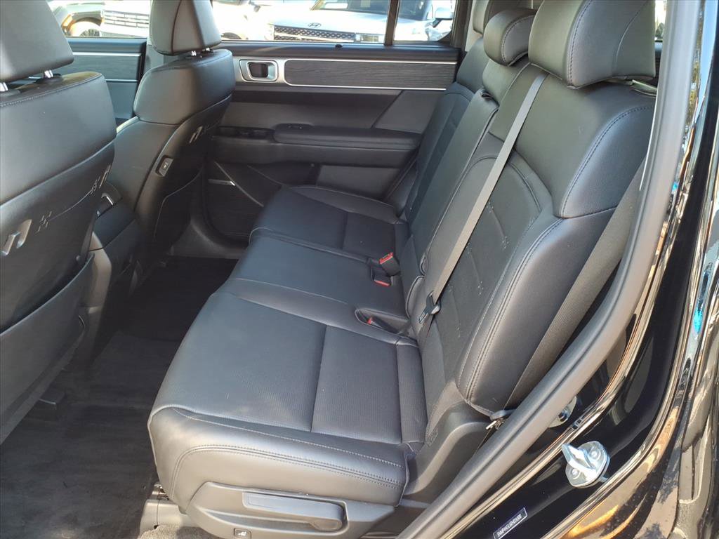 Used 2024 Hyundai Santa Fe Limited image 15