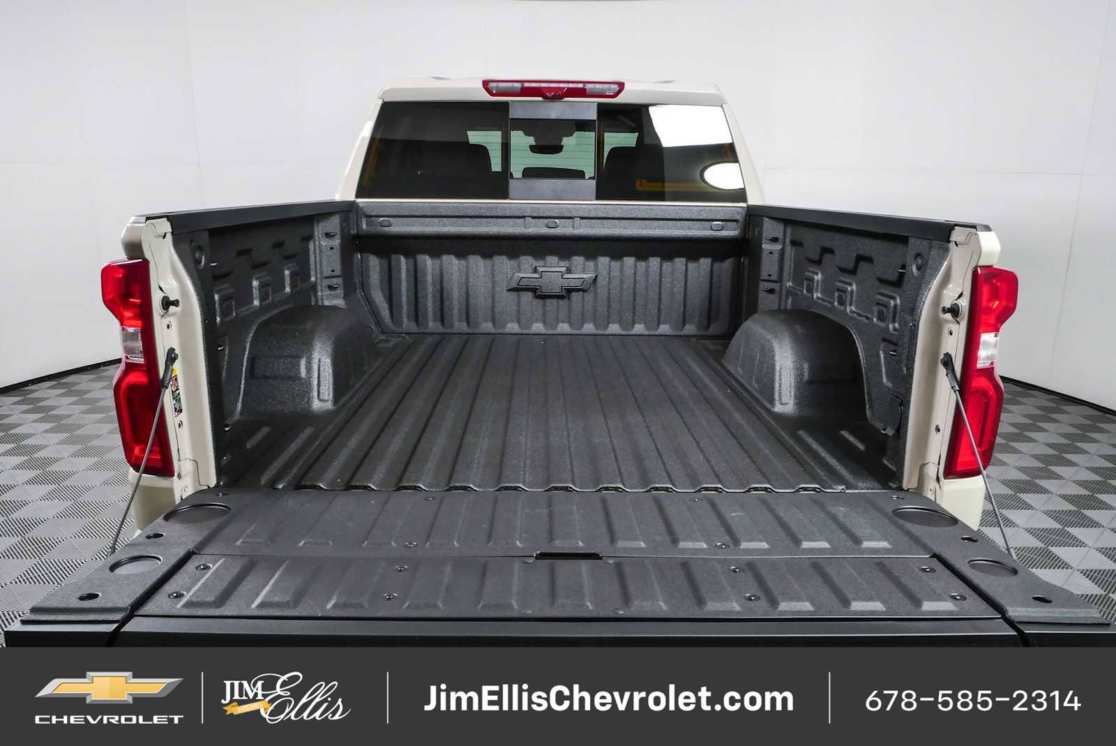 New 2026 Chevrolet Silverado 1500 High Country AWD/4WD image 33