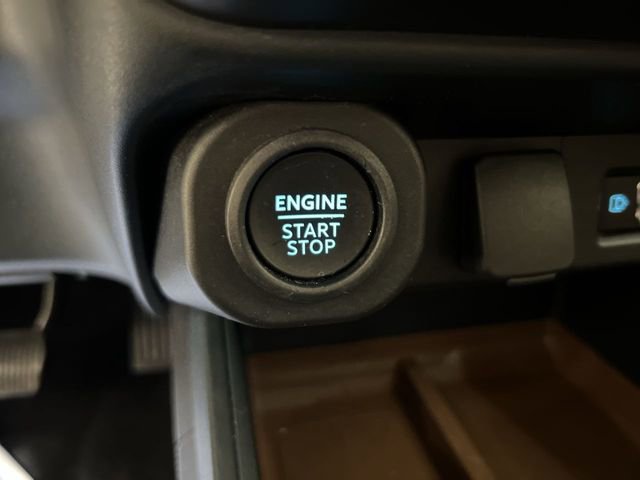 Certified 2022 Ford Maverick Lariat w/ Equipment Group 500A Standard AWD/4WD image 15