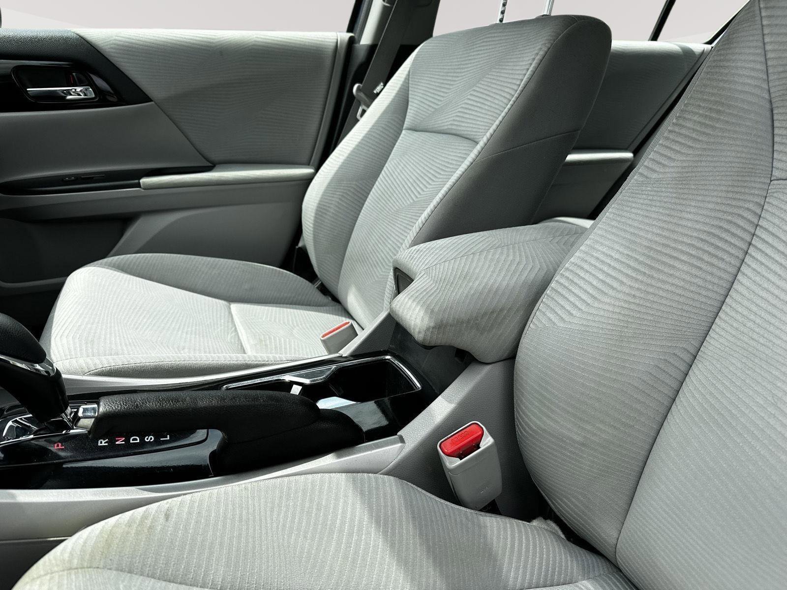 Certified 2017 Honda Accord LX image 16