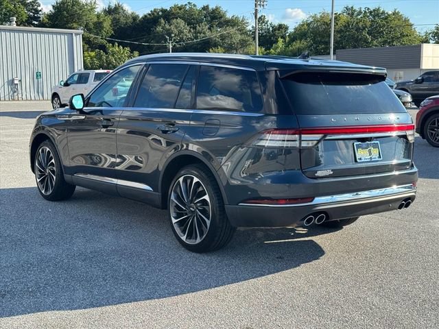 Used 2022 Lincoln Aviator Reserve w/ Equipment Group 201A AWD/4WD image 5