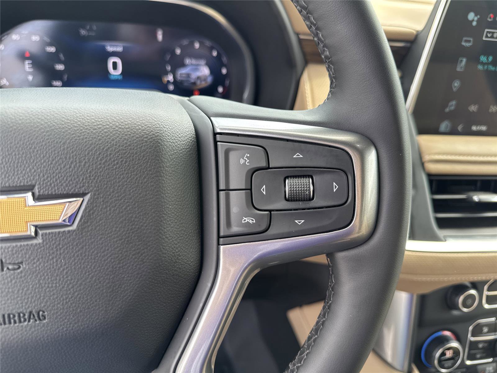 Used 2023 Chevrolet Tahoe Premier RWD image 23
