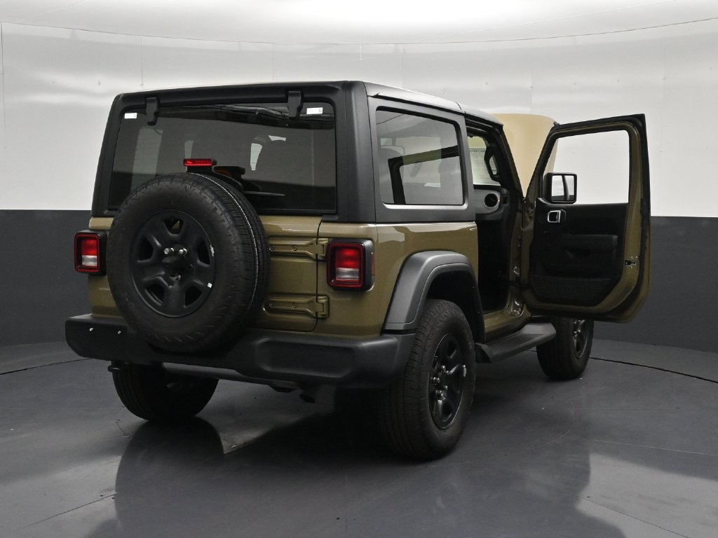Used 2026 Jeep Wrangler Sport AWD/4WD image 35