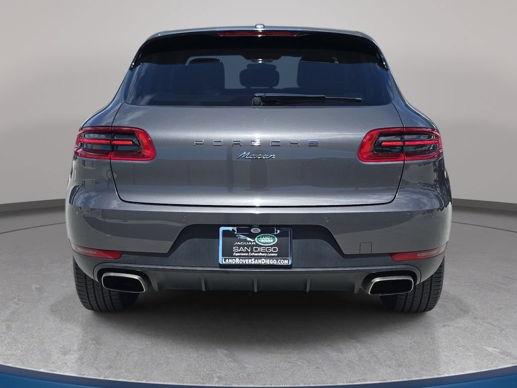 Used 2018 Porsche Macan AWD/4WD image 7