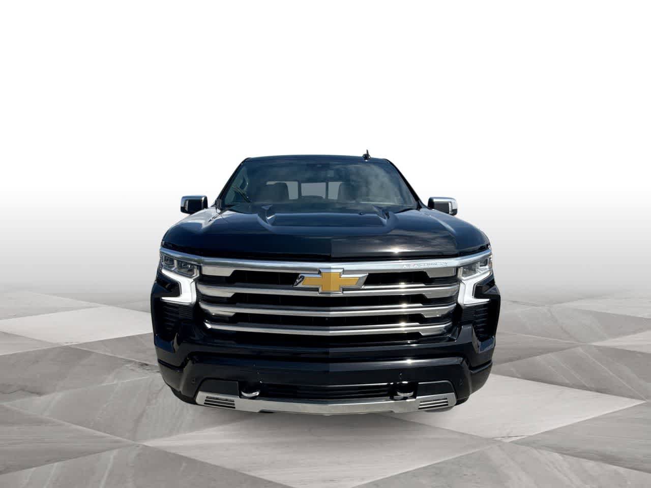 Used 2024 Chevrolet Silverado 1500 High Country RWD image 3