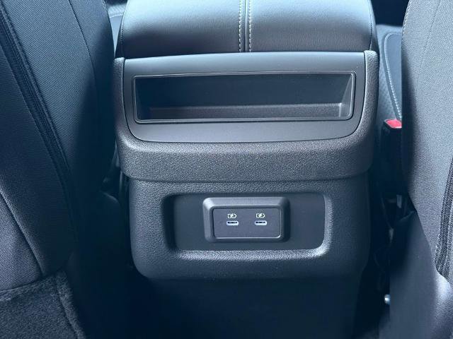 New 2026 Nissan Pathfinder SV image 12