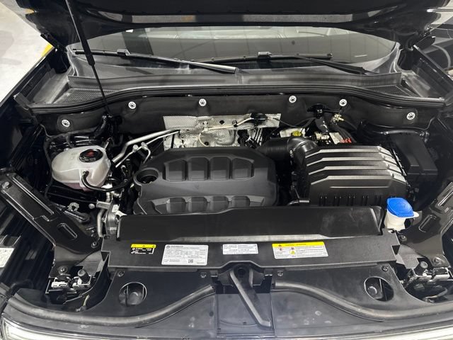 Used 2024 Volkswagen Atlas Peak Edition SEL AWD/4WD image 43
