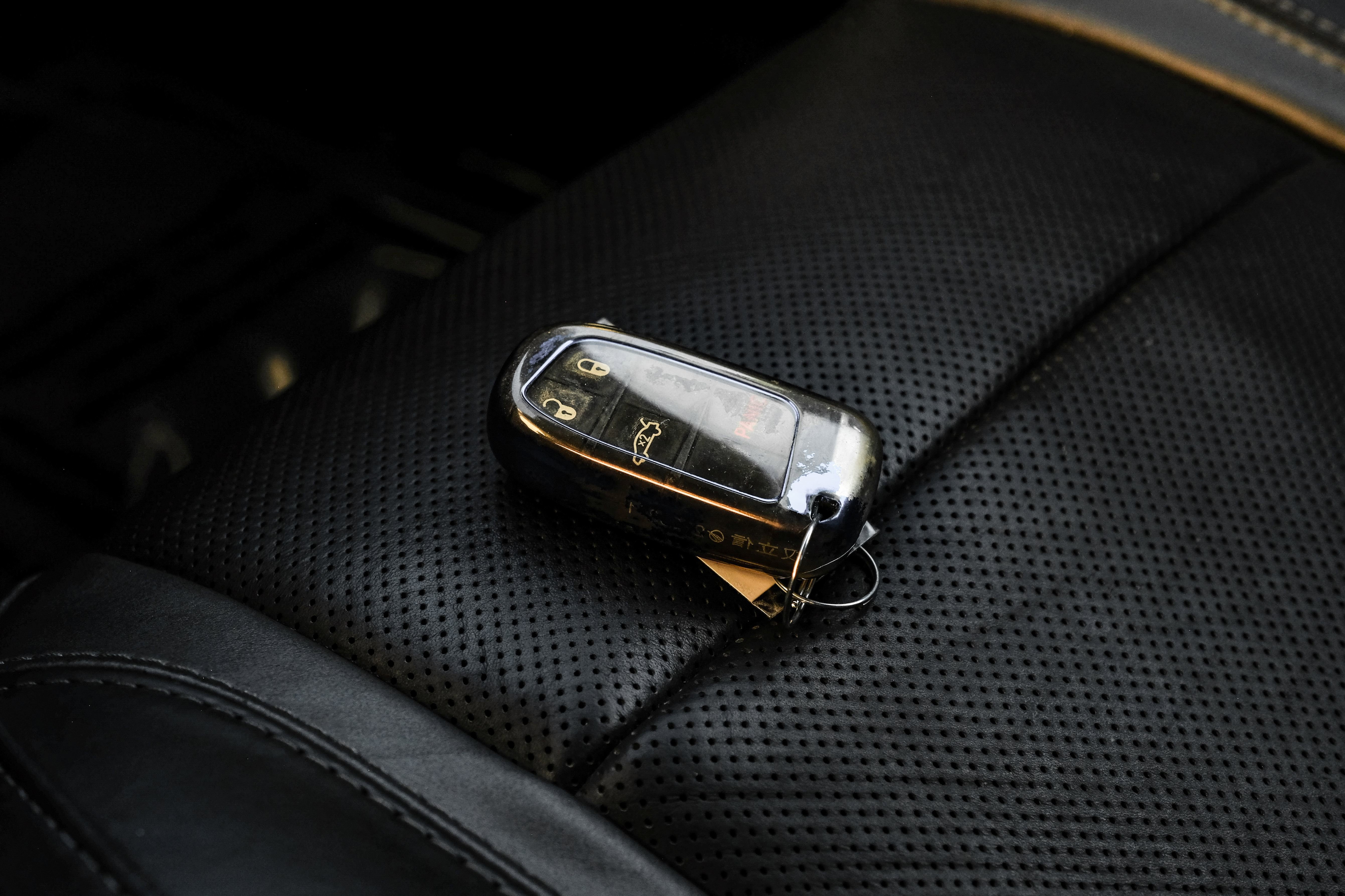 Used 2016 Dodge Challenger R/T Plus image 45