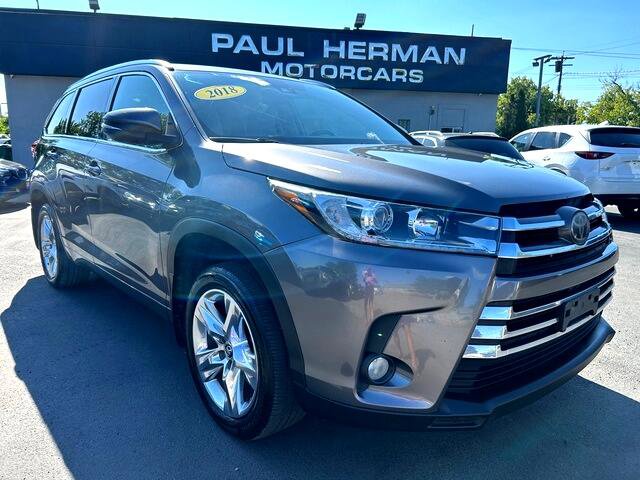 Used 2018 Toyota Highlander Limited image 2