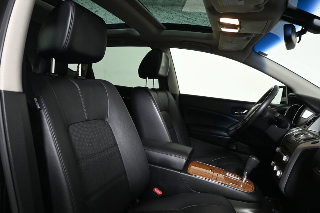 Used 2014 Nissan Murano LE w/ Platinum Edition Package AWD/4WD image 35
