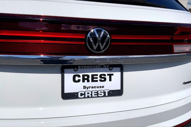 Used 2024 Volkswagen Atlas Cross Sport SE AWD/4WD image 7