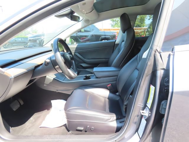 Used 2018 Tesla Model 3 Long Range RWD image 13
