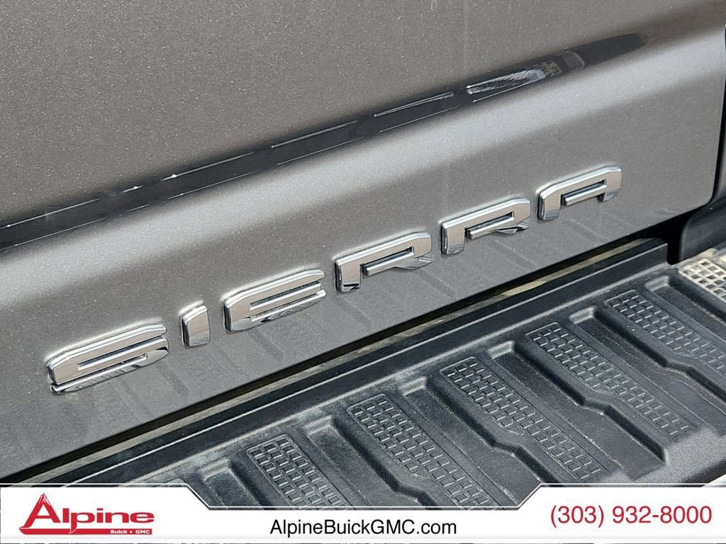 Used 2024 GMC Sierra 2500 Denali Ultimate AWD/4WD image 16