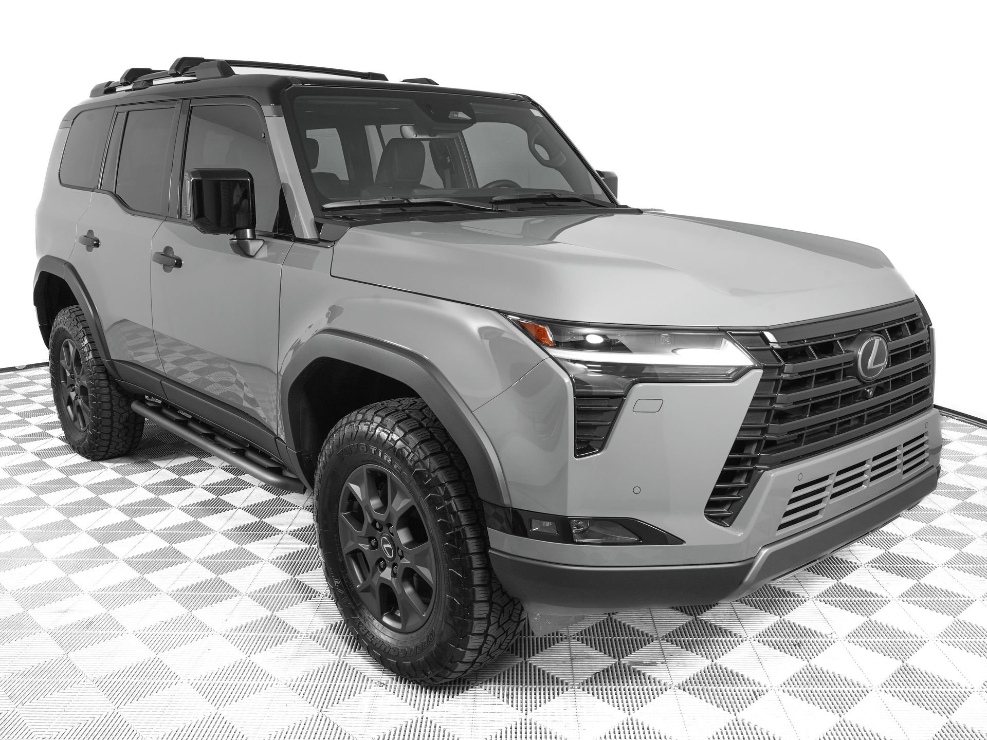Used 2025 Lexus GX 550 AWD/4WD image 2