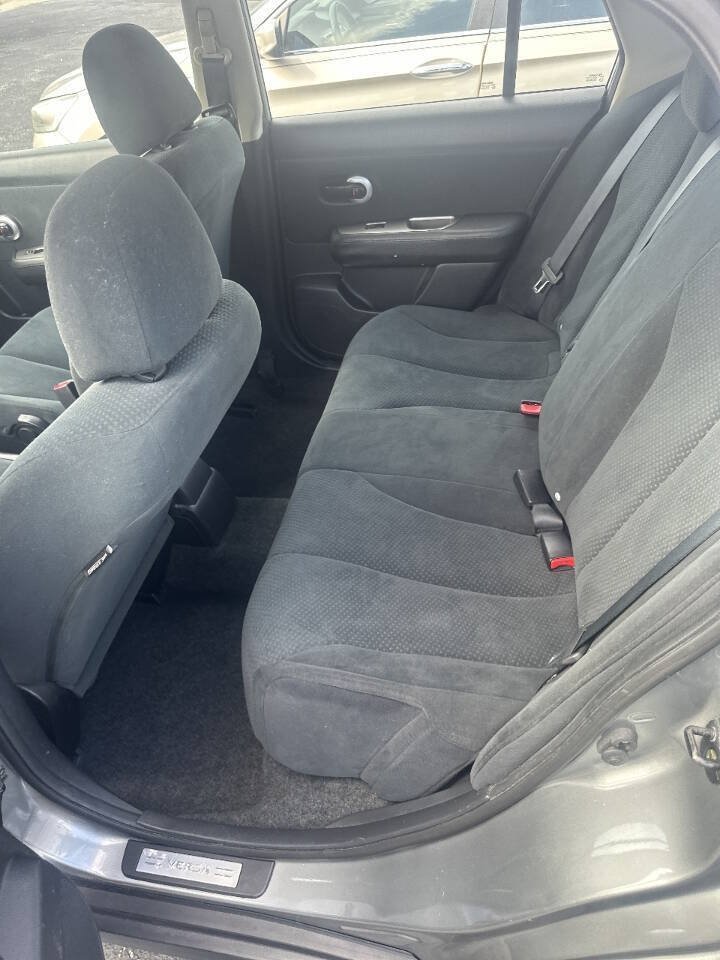 Used 2010 Nissan Versa 1.8 S w/ PWR Plus Pkg FWD image 6