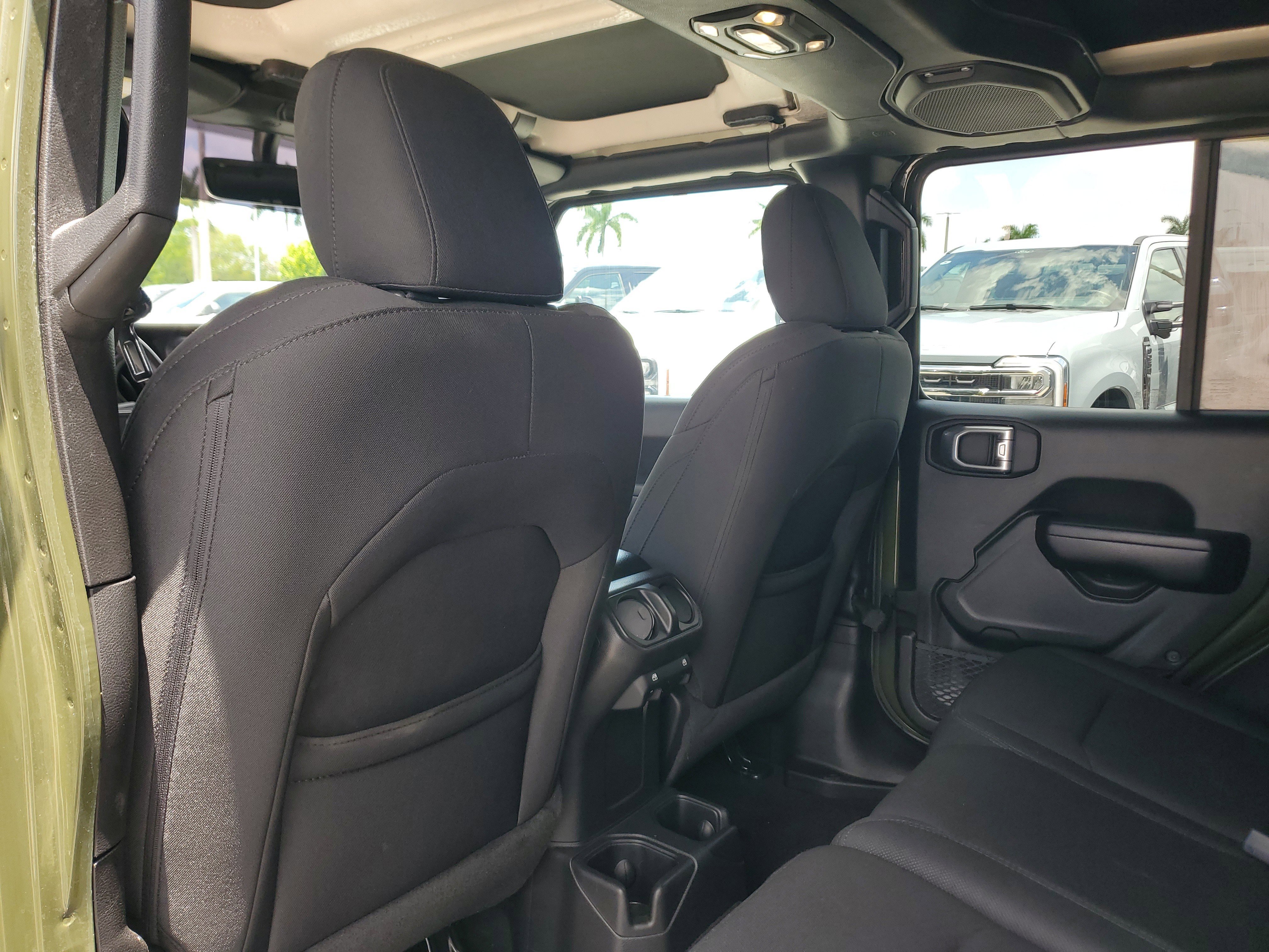 Used 2021 Jeep Wrangler Unlimited Sport AWD/4WD image 14