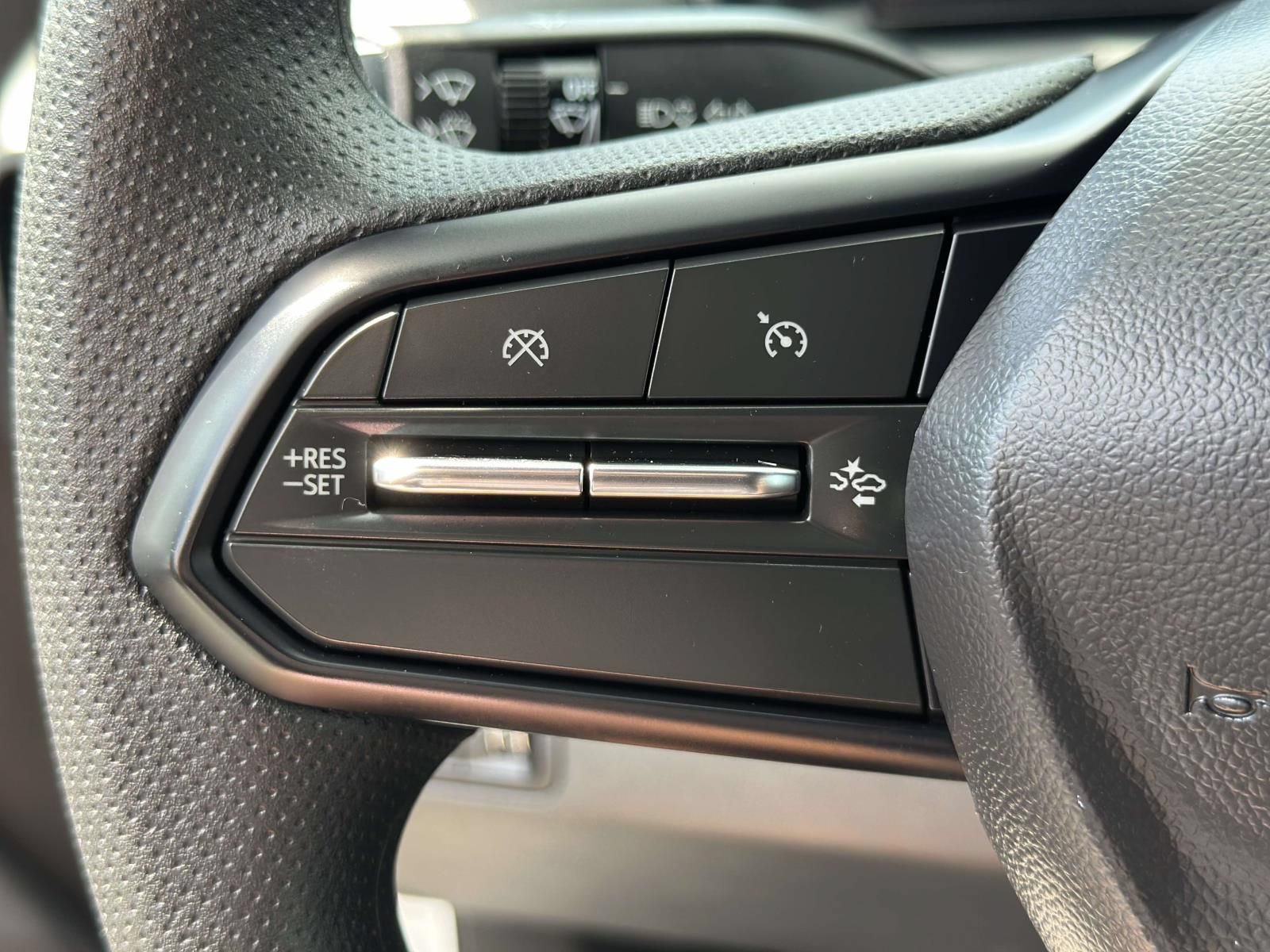 Used 2025 Chevrolet Silverado EV W/T AWD/4WD image 17