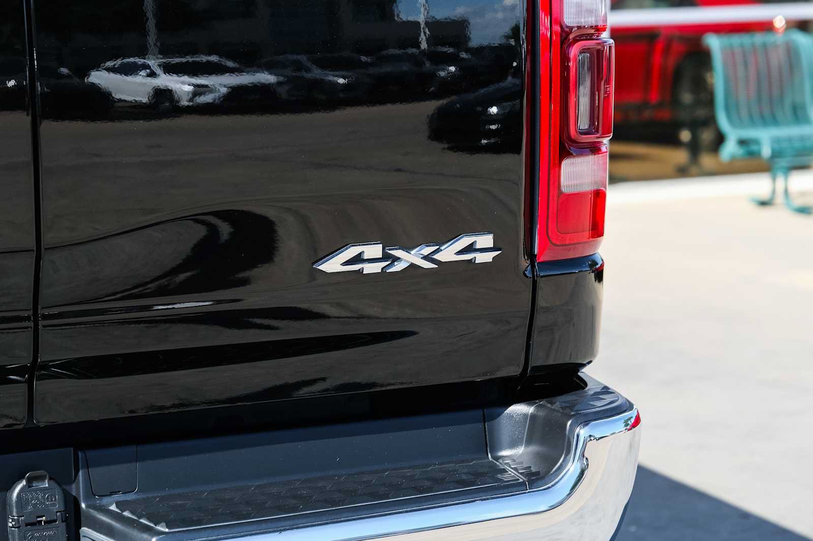Used 2022 RAM 1500 Limited AWD/4WD image 16