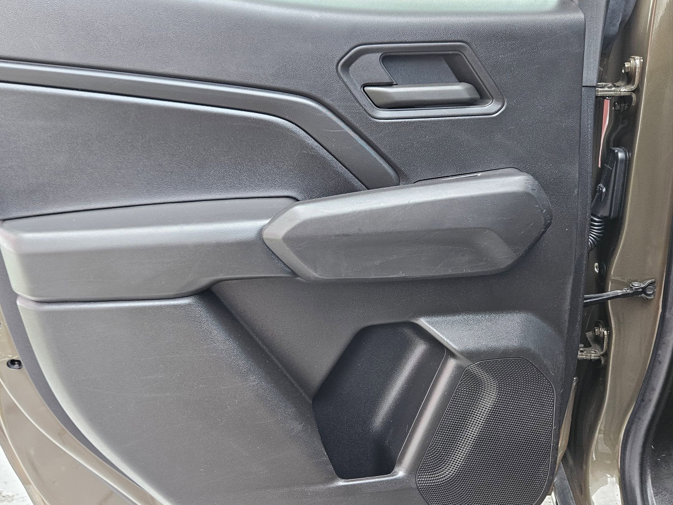 Used 2023 Chevrolet Colorado W/T RWD image 23