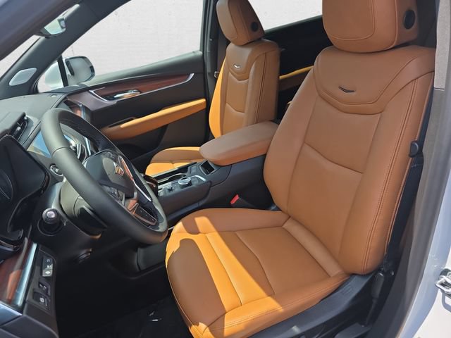 New 2026 Cadillac XT5 Premium Luxury w/ Driver Assist Package AWD/4WD image 15