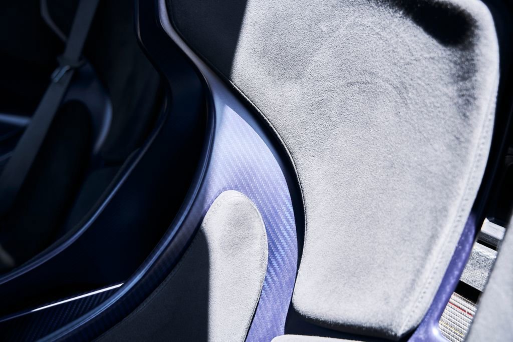 Used 2019 McLaren Senna RWD image 52