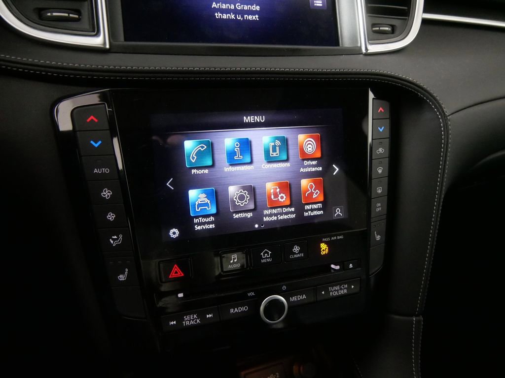 Used 2025 INFINITI QX55 Luxe w/ Cargo Package image 25