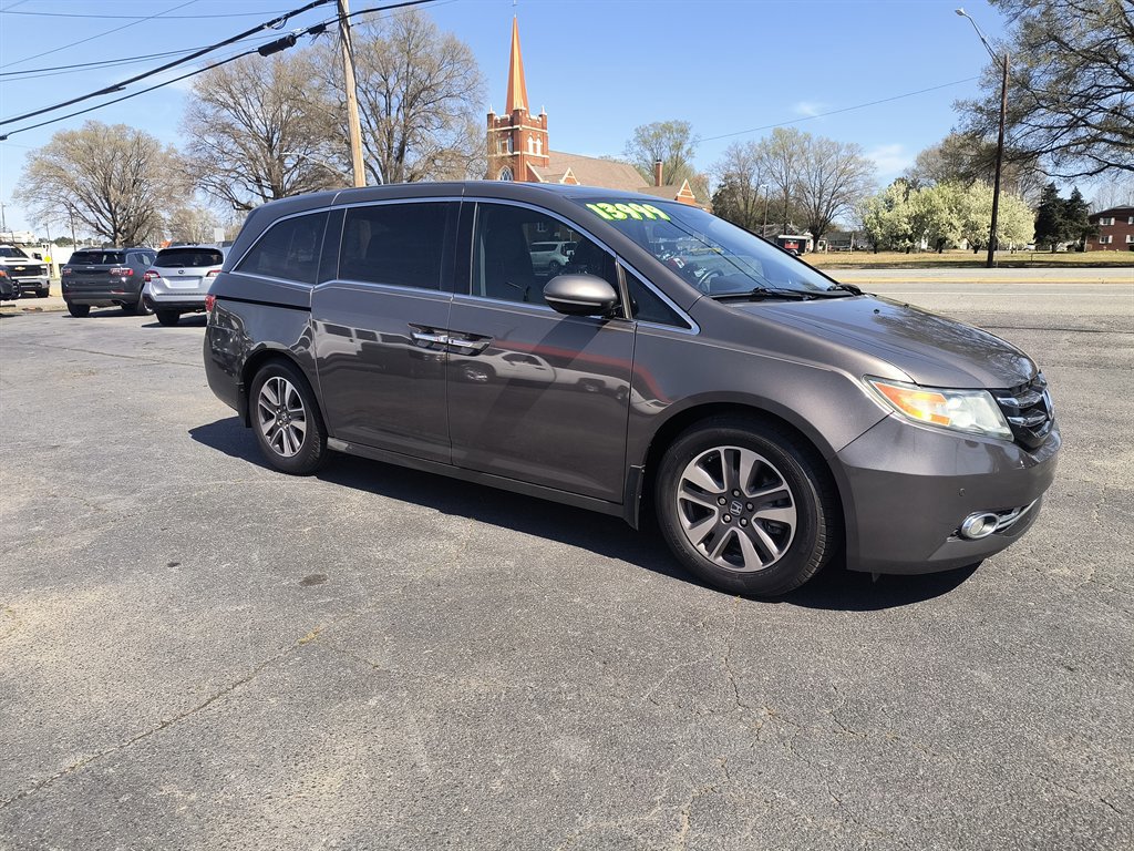 Used 2014 Honda Odyssey Touring image 7
