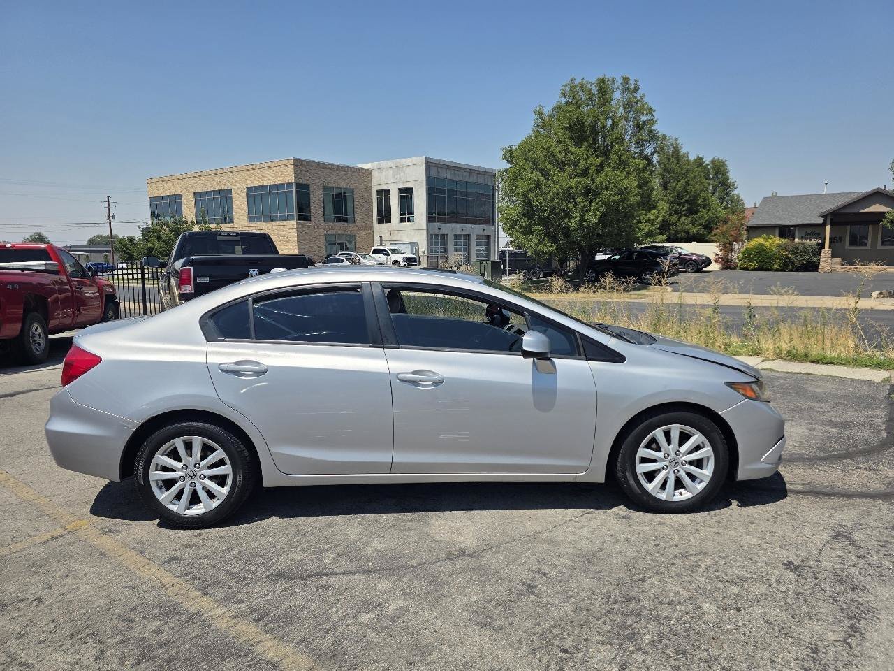 Used 2012 Honda Civic EX-L image 3