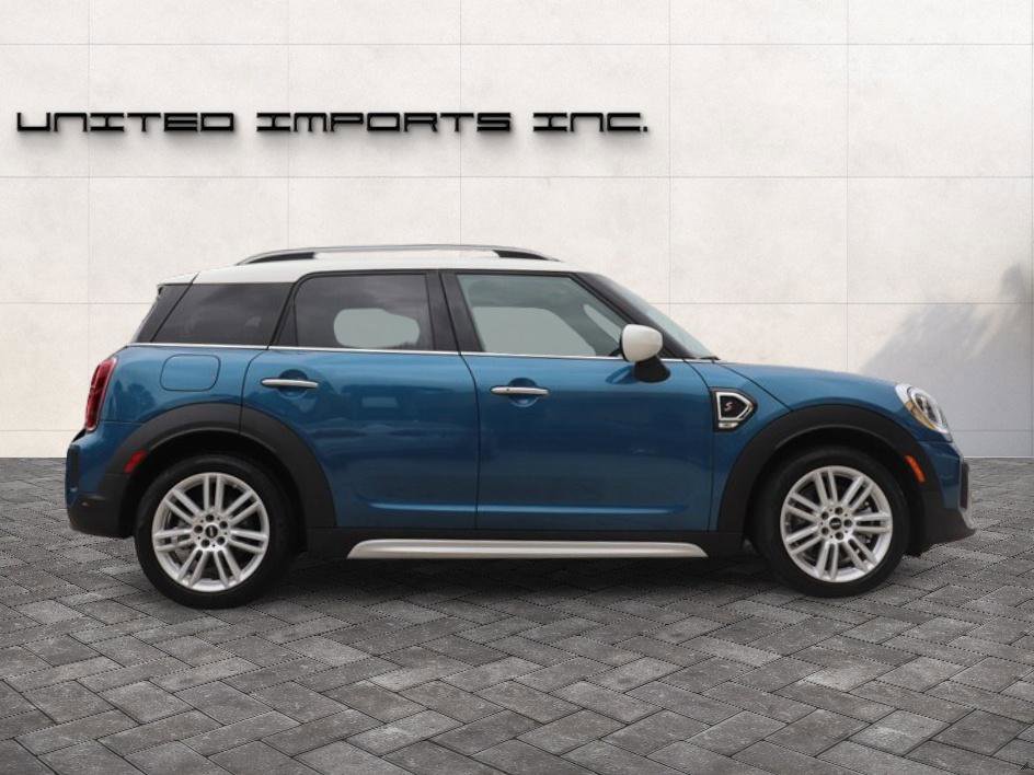 Used 2023 MINI Cooper Countryman S w/ Signature Upholstery Package image 6