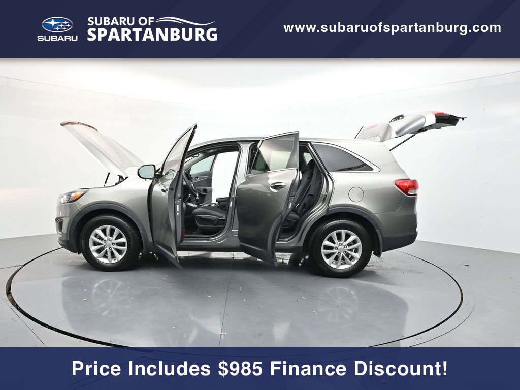 Used 2016 Kia Sorento L image 34