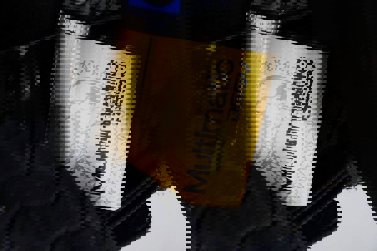 Used 2023 GMC Canyon AT4X image 26