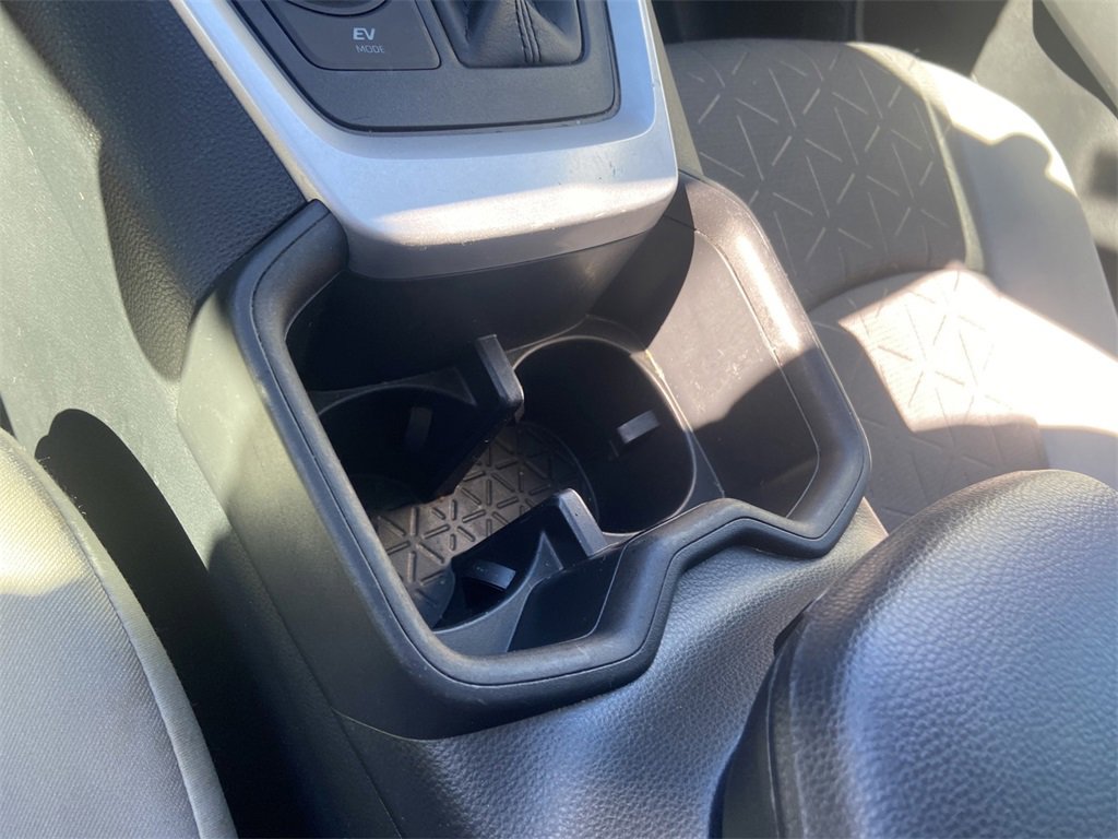 Used 2024 Toyota RAV4 XLE image 20