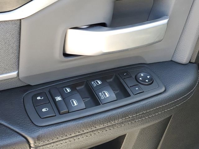 Used 2022 RAM 2500 Big Horn w/ Cold Weather Group image 19