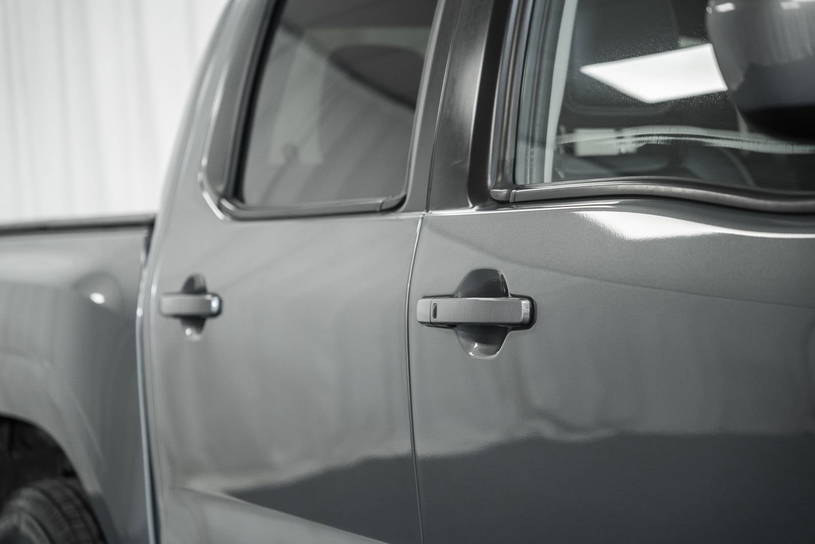 Used 2023 Nissan Frontier SV w/ SV Premium Package image 19