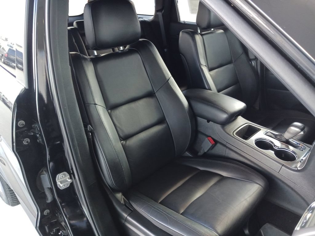 Used 2021 Jeep Grand Cherokee Limited w/ Sun & Sound Group RWD image 28