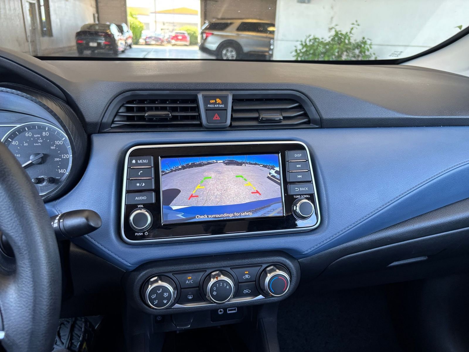 Used 2025 Nissan Versa SV FWD image 24