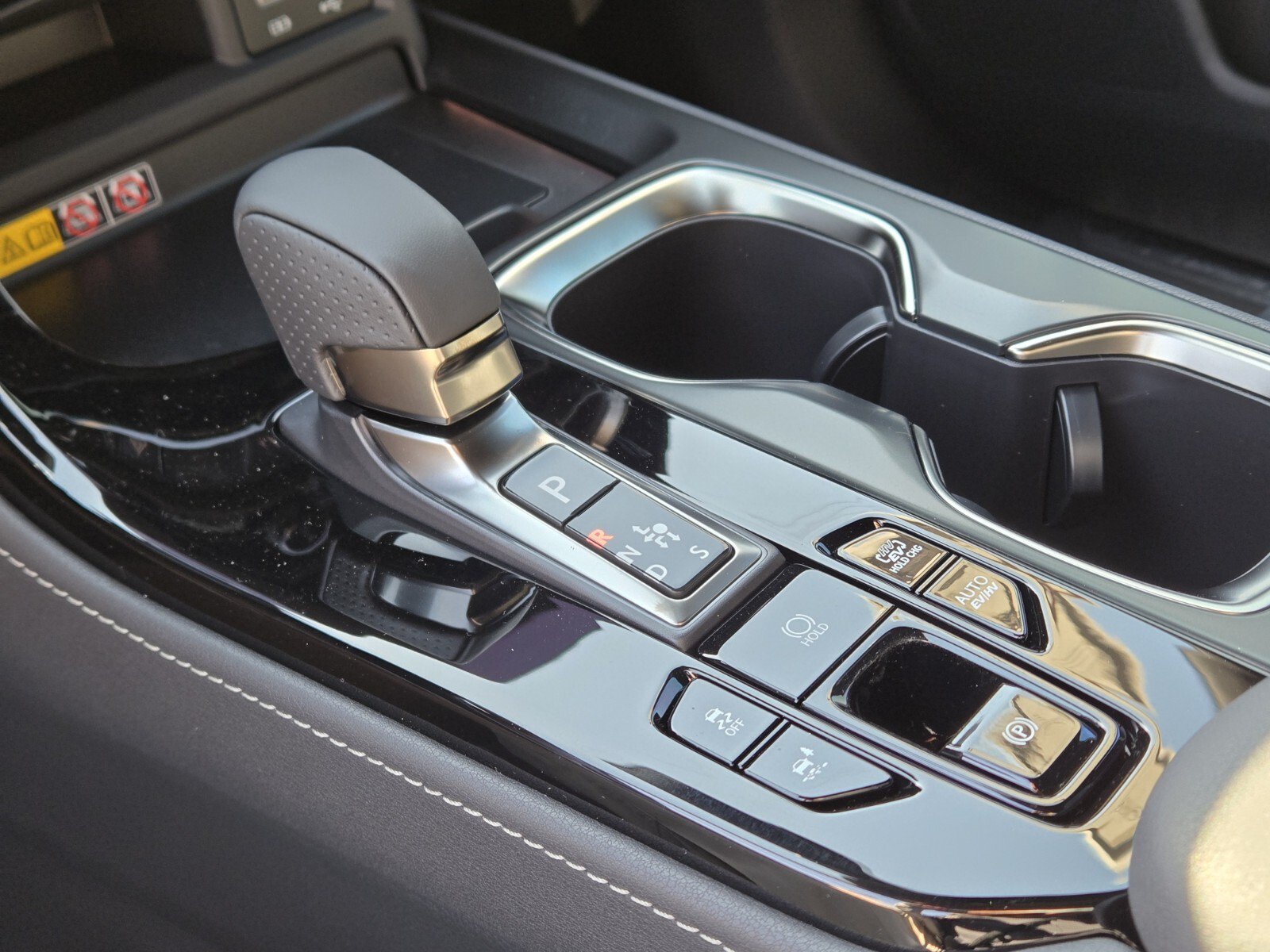 New 2026 Lexus NX 450h+ F Sport AWD/4WD image 15