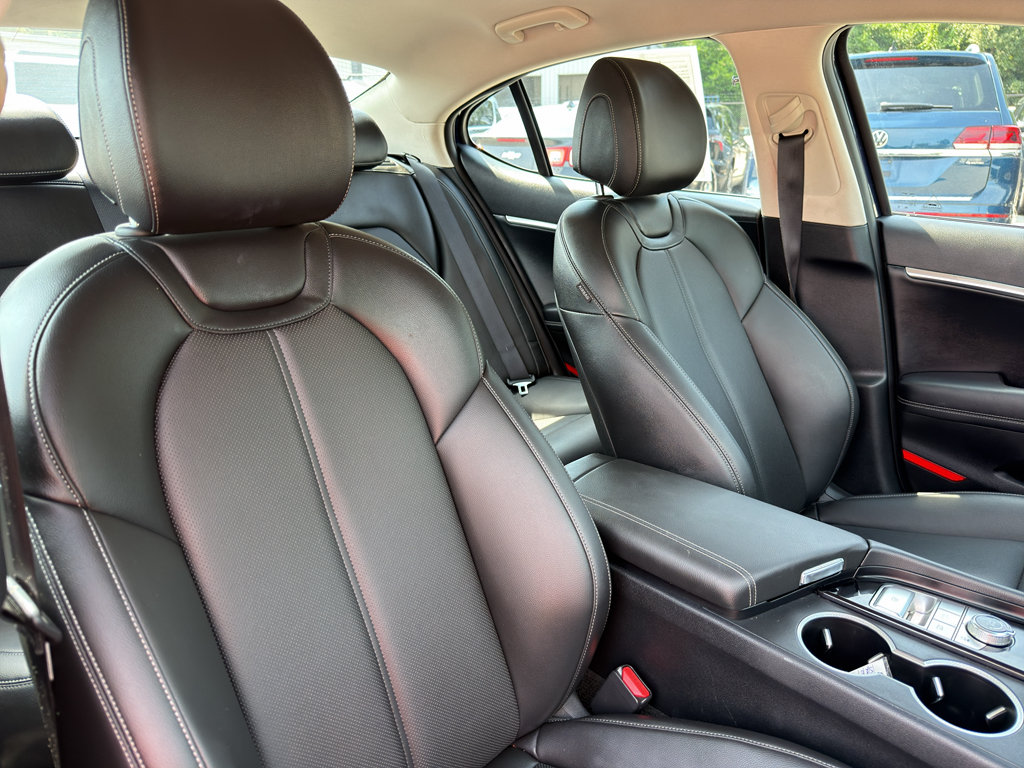 Used 2026 Genesis G70 2.5T RWD image 24
