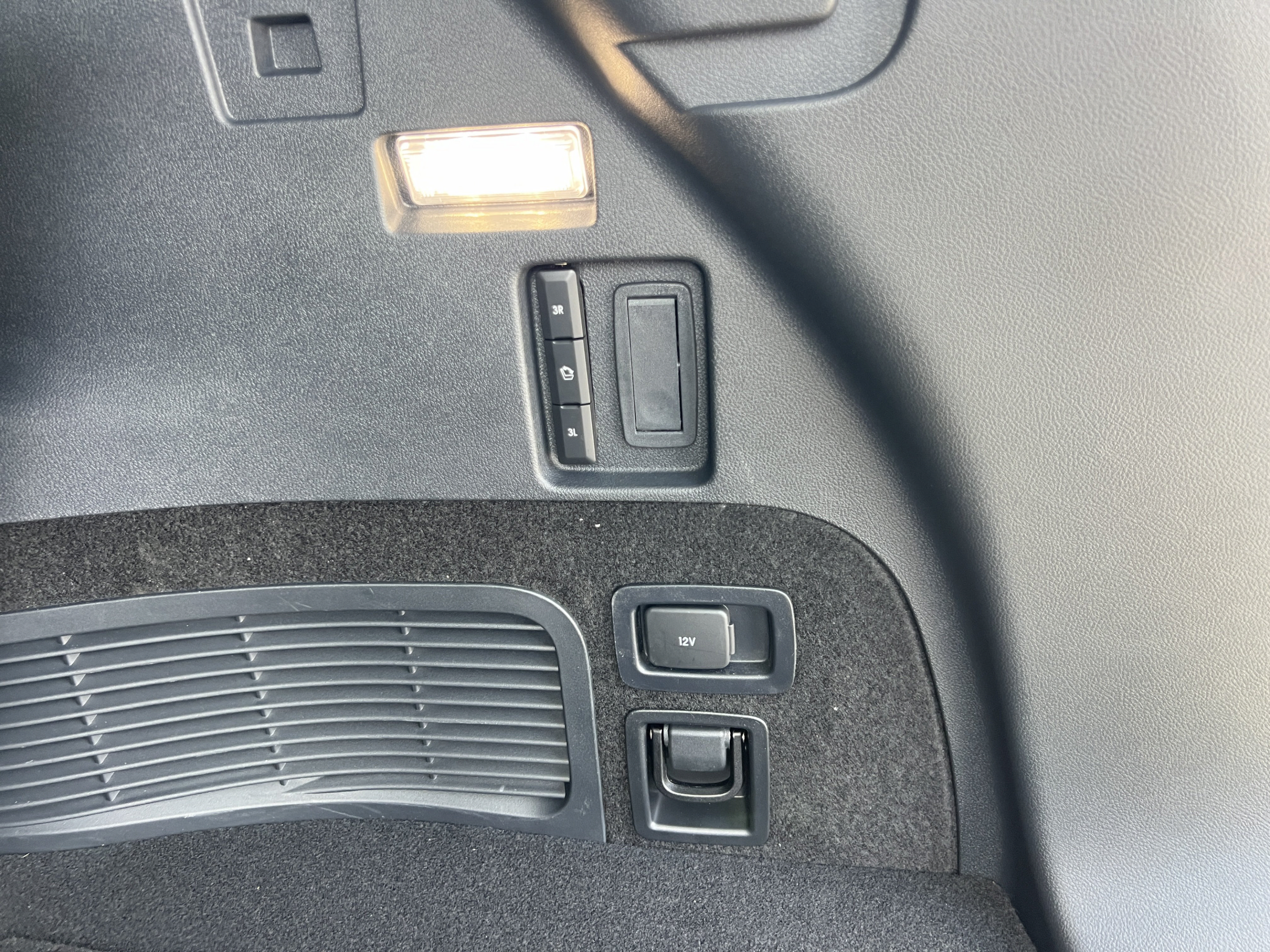 New 2027 Lincoln Aviator Reserve AWD/4WD image 26
